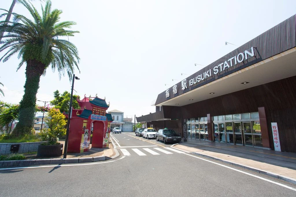 イブの夜にスキ焼き！！2024（指宿駅にて）