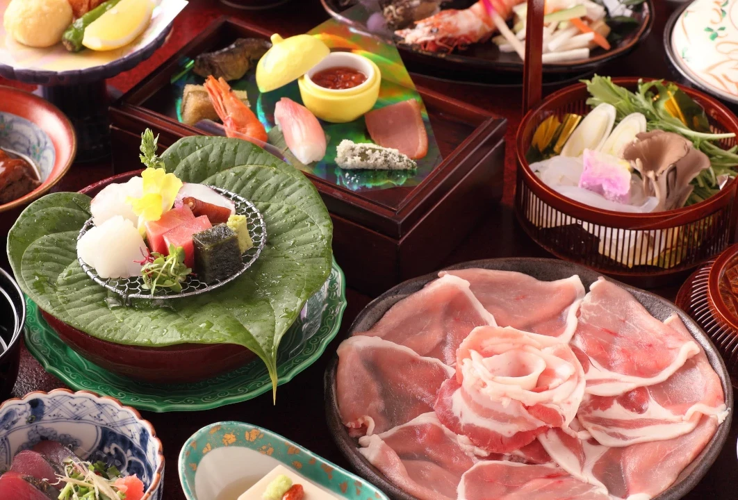 【三密回避・ご夕食の個室確約】季節の和食会席プラン＜スタンダードコース＞