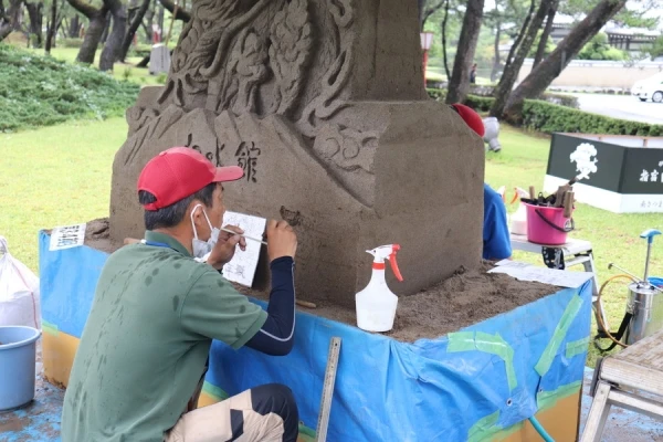 砂像制作の様子　完成間近