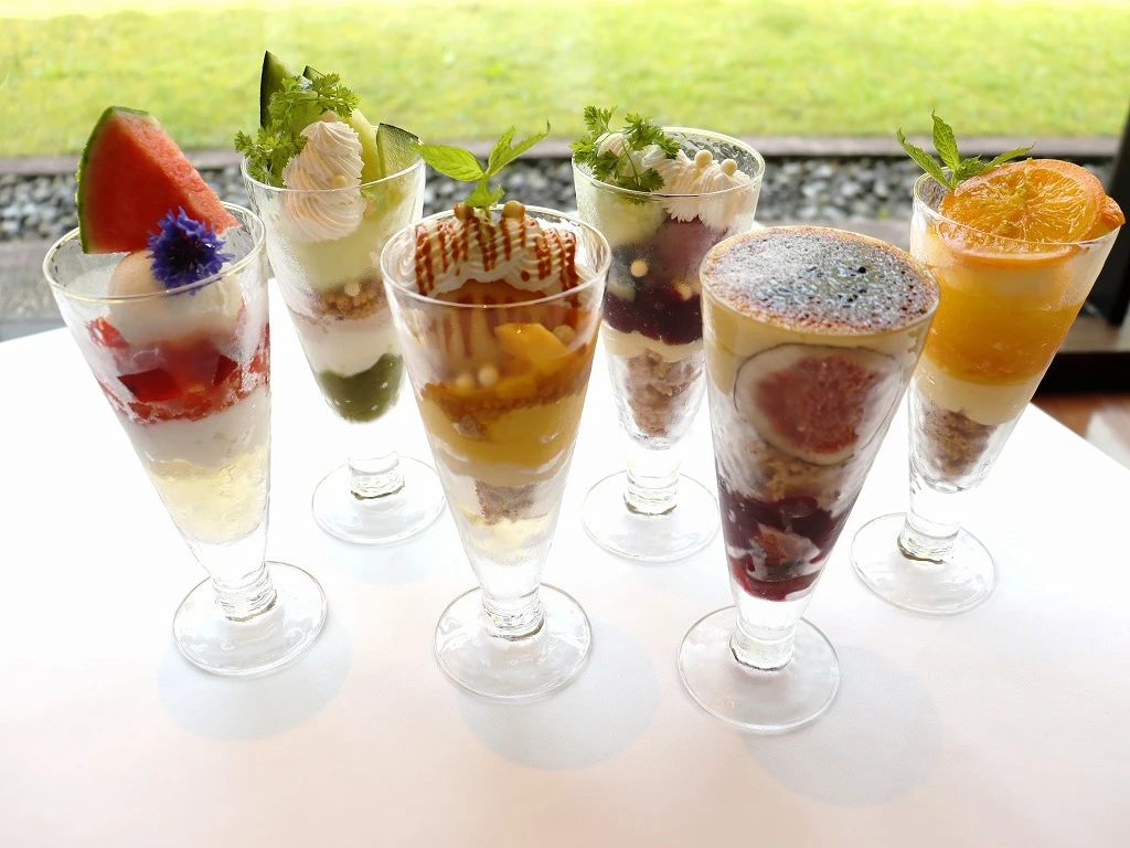 6月Feniceのランチでパフェフェア