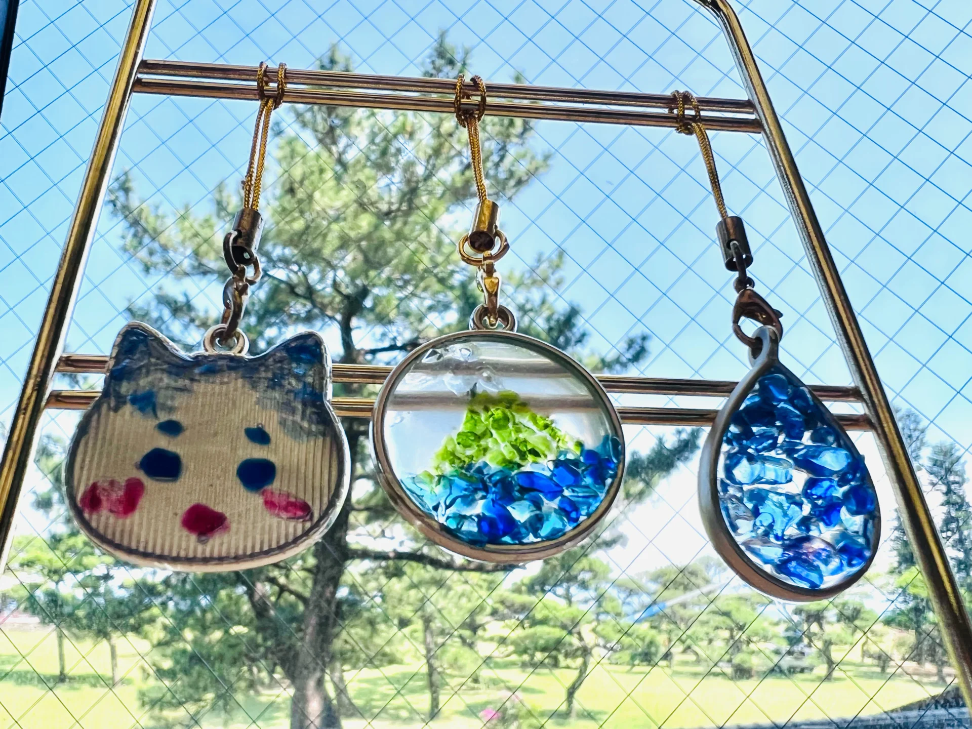 「薩摩切子のかけらを使ったキーホルダー作成」をご紹介します